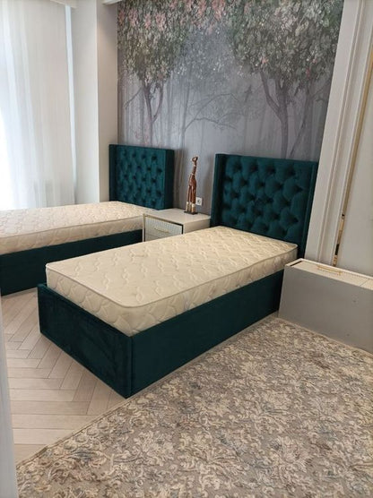 Headboard and Bed FramePaneled Normal Size Headboard + Bed frame 
Upgrade your bedroom with our Luxe Paneled Full Headboard and Bed frame in luxurious velvet. The perfect combination of soLuxe Living InteriorsSingles Twin Sleigh Bed - Velvet